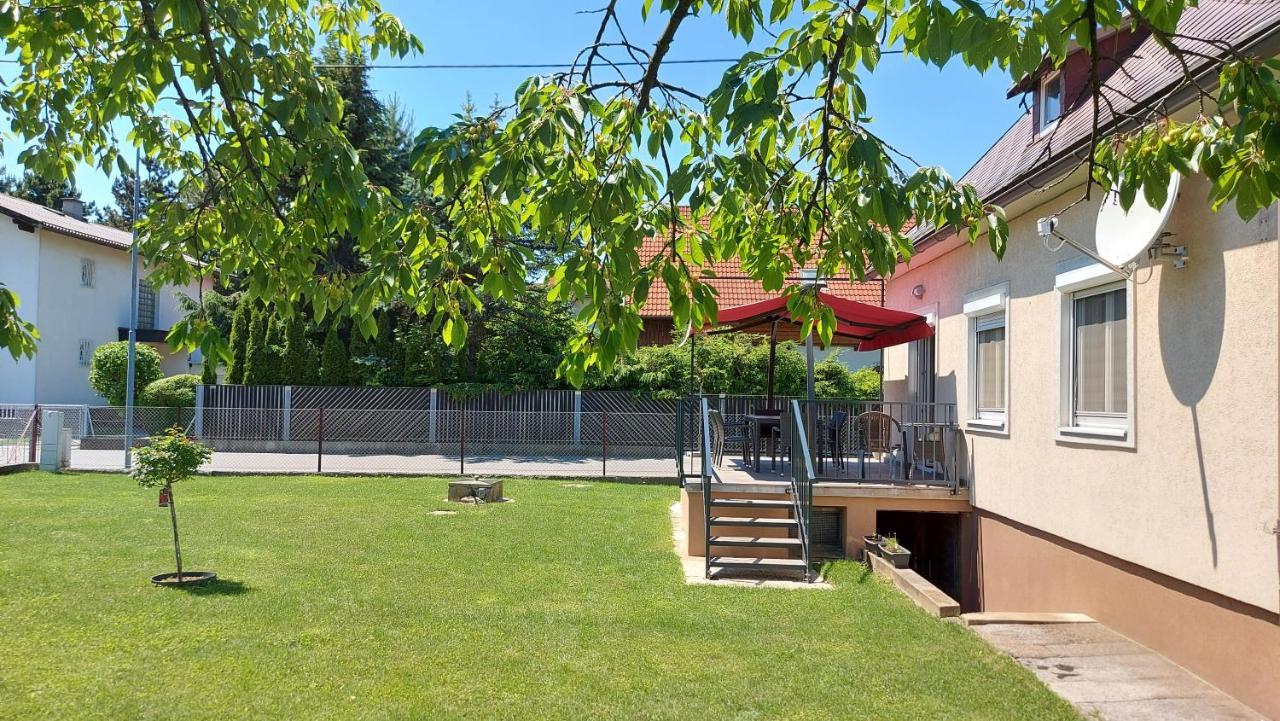 Ferienhaus Kaethe Клагенфурт Екстериор снимка