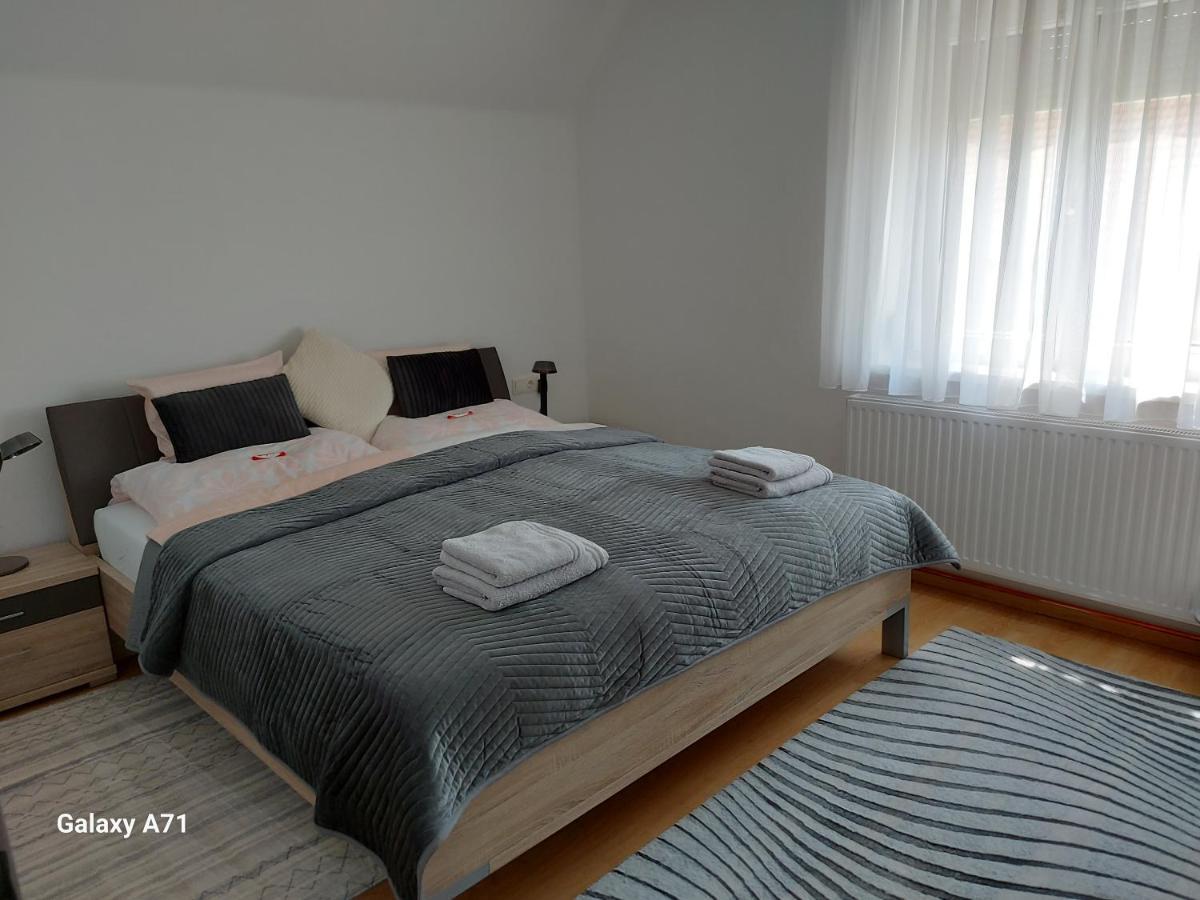 Ferienhaus Kaethe Клагенфурт Екстериор снимка