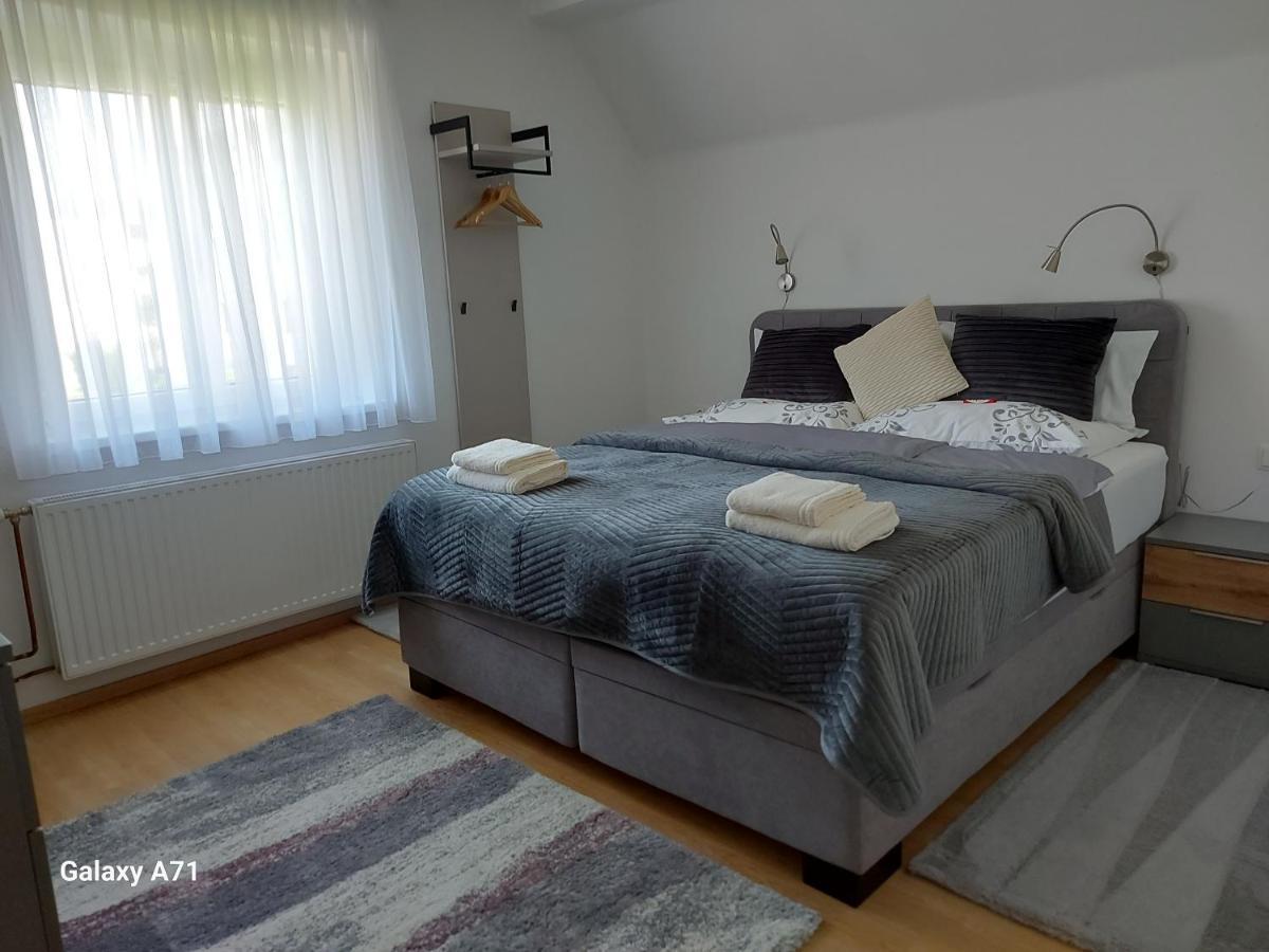 Ferienhaus Kaethe Клагенфурт Екстериор снимка